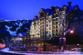 Отель Pan Pacific Whistler Village Centre  Уистлер